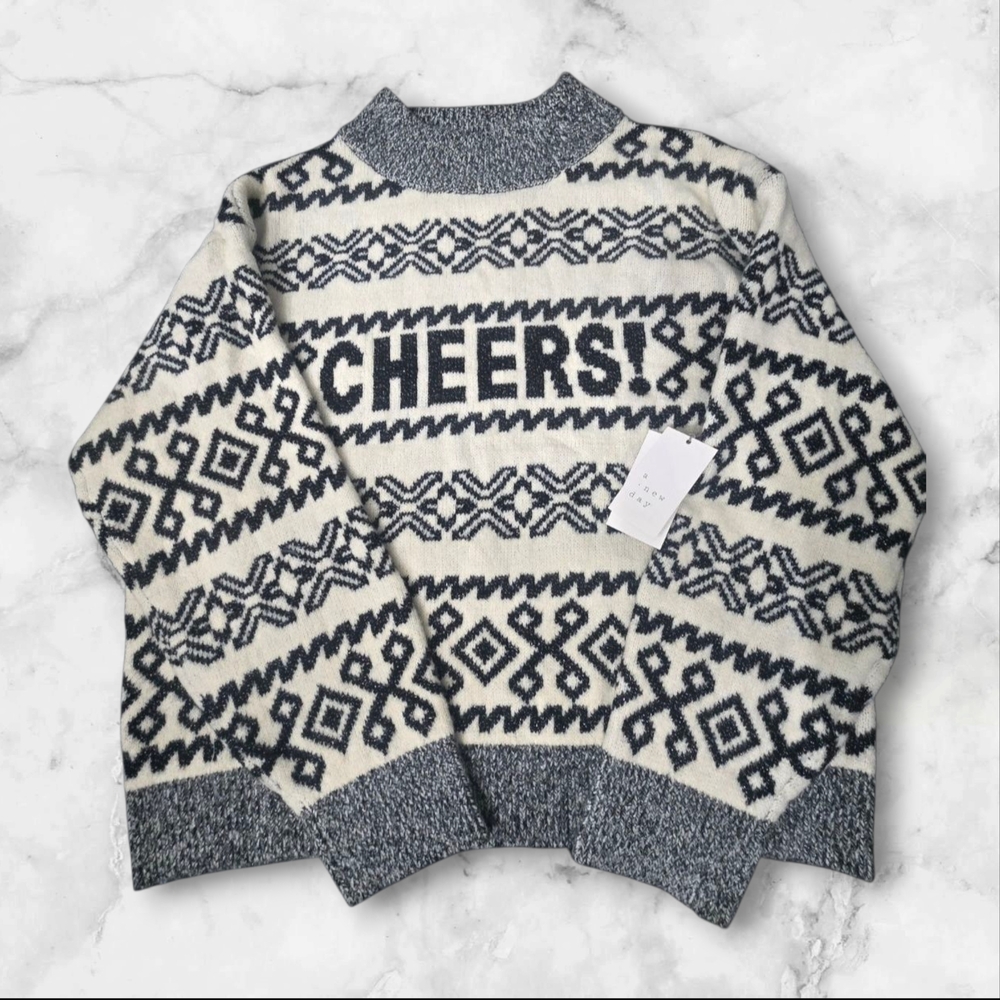 A new day Geometric Crewneck Sweater - Cream and Black NWT